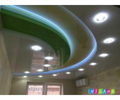 Натяжной потолок в санитарном узле в подарок